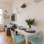 Newly Renovated Next To The National Museum Apartamento Praga